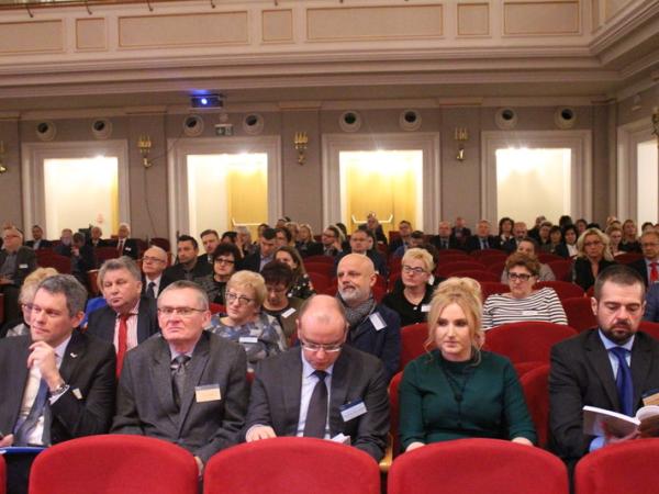 Depesza Polskiej Agencji Prasowej o konferencji w Katowicach: Uszczelnianie systemu podatkowego - sukces czy porażka? 