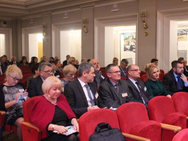Depesza Polskiej Agencji Prasowej o konferencji w Katowicach: Uszczelnianie systemu podatkowego - sukces czy porażka? 